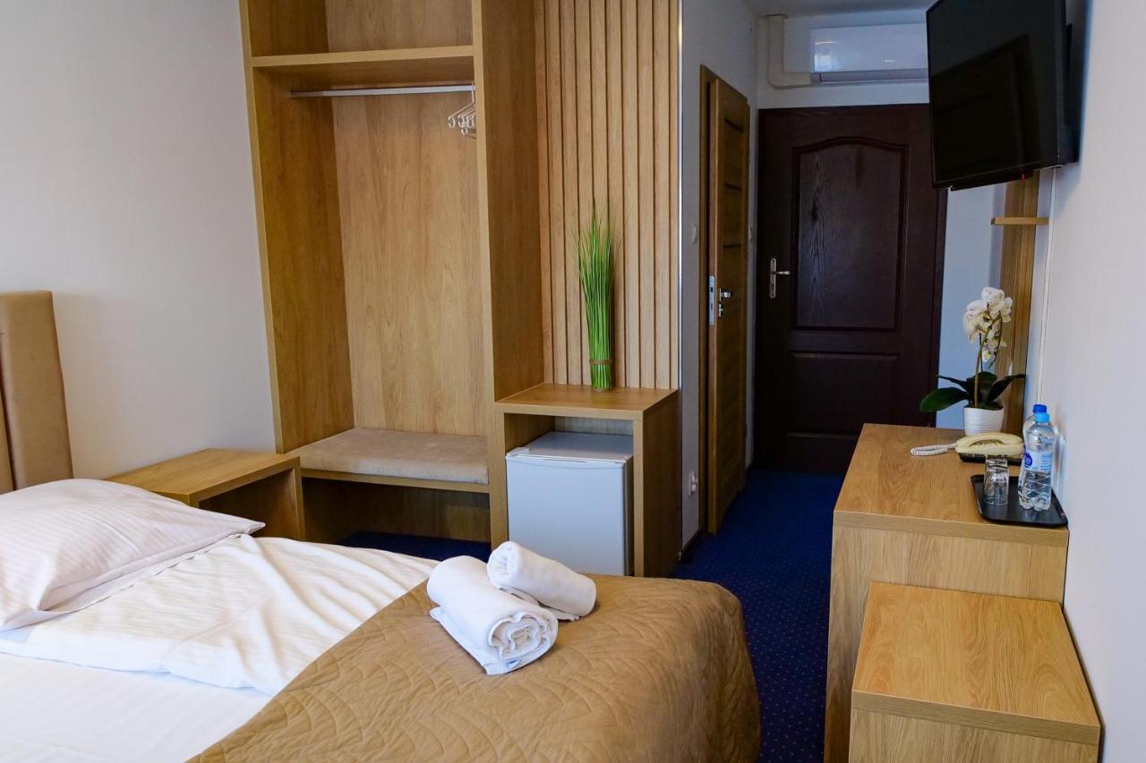Hotel Duet Chełm 外观 照片