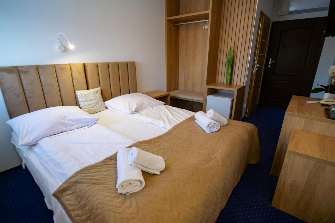 Hotel Duet Chełm 外观 照片