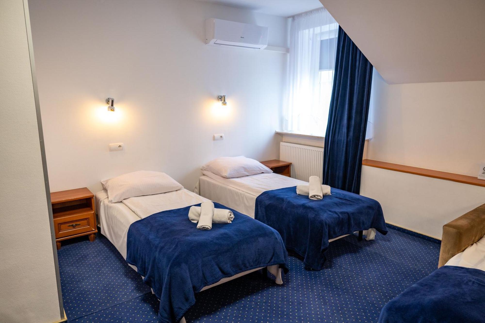Hotel Duet Chełm 外观 照片