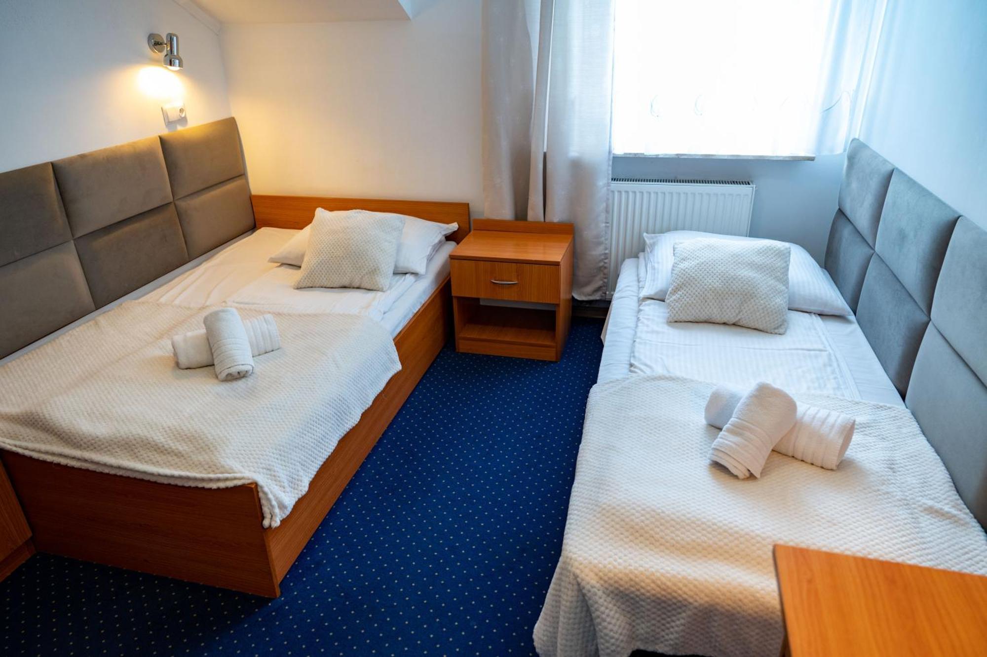 Hotel Duet Chełm 外观 照片