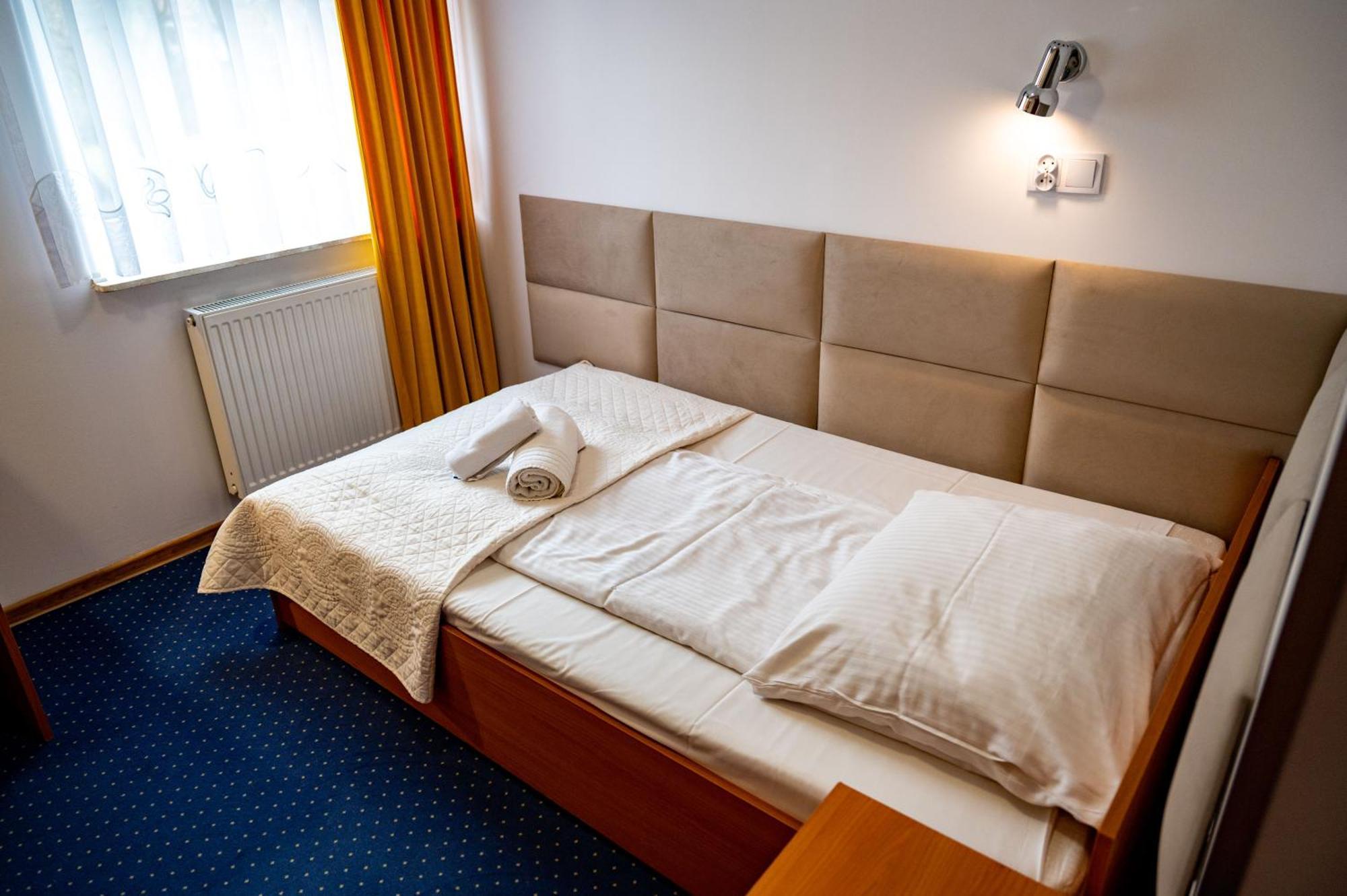 Hotel Duet Chełm 外观 照片