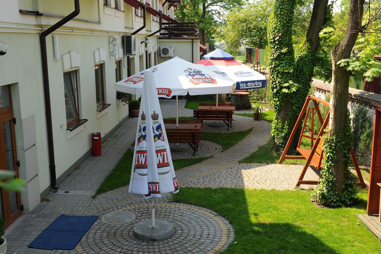 Hotel Duet Chełm 外观 照片